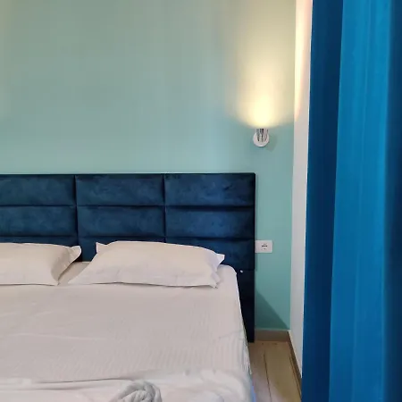 Hotel Gjilani * Ksamil