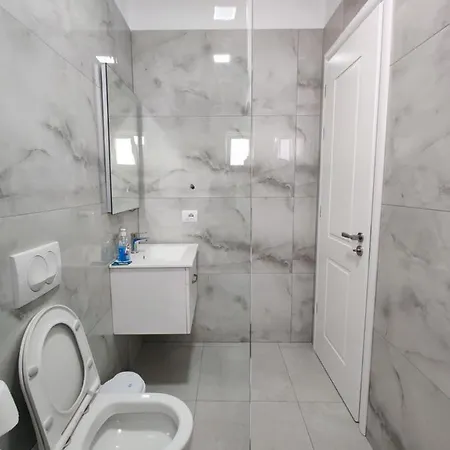 Hotel Tirana Hotel *