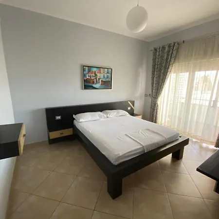 Tirana Hotel Otel *