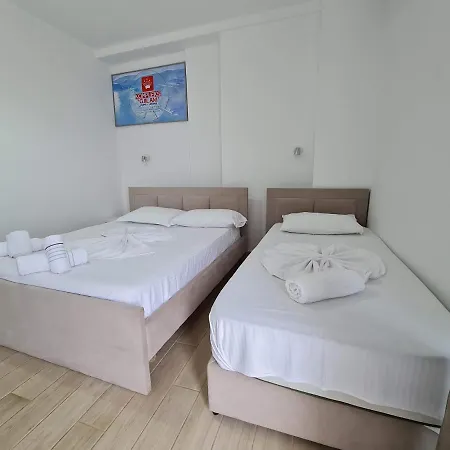 Tirana Hotel Otel *